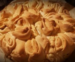 CHLEBEK RWANIEC ZIOŁOWO-CZOSNKOWY