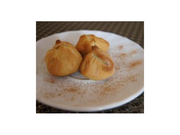 Sakiewki drożdżowe z jabłkami