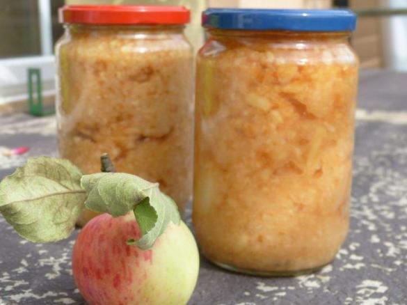 Mus z jabłek, na zimę
