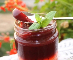 Dżem ze śliwek z miętą