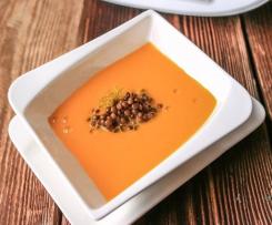 ZUPA Z KISZONYCH POMIDORÓW Z SOCZEWICĄ I OLIWĄ TRUFLOWĄ