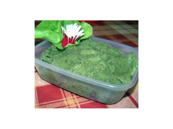 Pasta ze szpinaku i ciecierzycy: do chleba i do makaronu