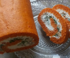 Rolada paprykowa z serem kozim orzechami włoskimi i rukolą