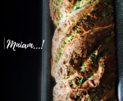 Chlebek pietruszkowo-czosnkowy