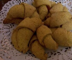 CHRUPKIE ROGALIKI MARCHWIOWE 