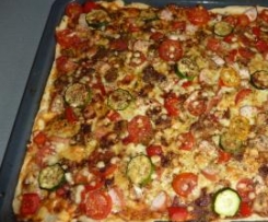 Pizza na cieńkim spodzie :-)