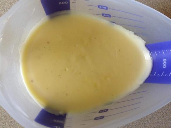 Sos waniliowy do deserów jak z IKEA 