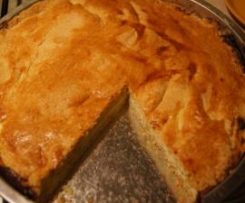 Tarta z nadzieniem serowym