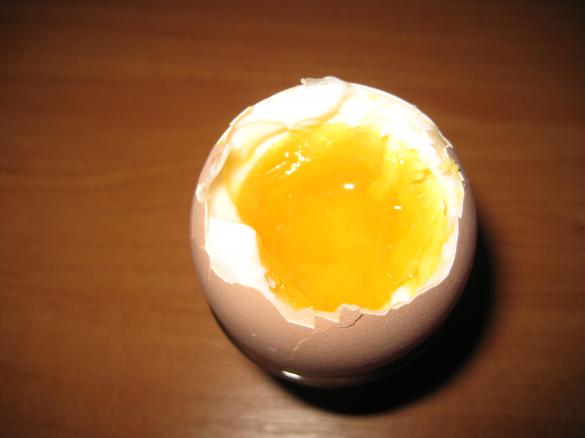 Jajka na miękko  /   twardo