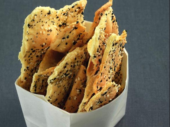 PRZEKĄSKA Z SEZAMU I MAKU