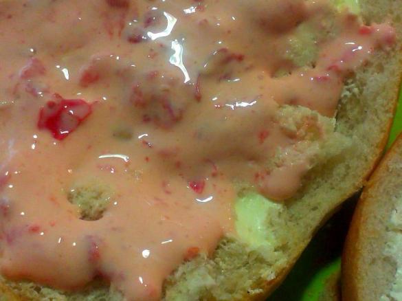 Pasta / serek do kanapek z papryki marynowanej