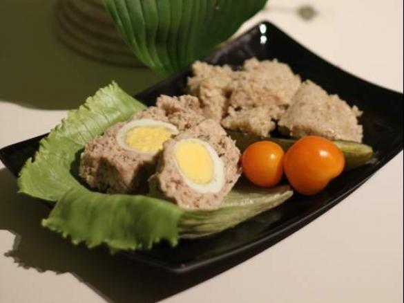 Pieczeń rzymska z jajem