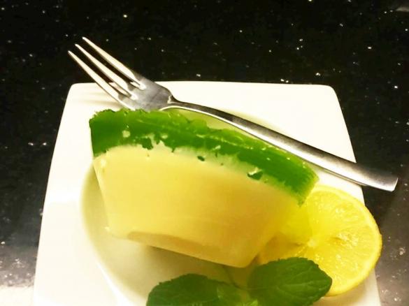 Ptasie mleczko z serka mascarpone z galaretką