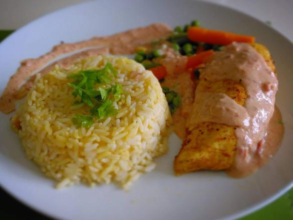 kurczak w sosie z suszonych pomidorów