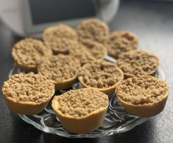 Muffinki szarlotkowe z owsianą kruszonką