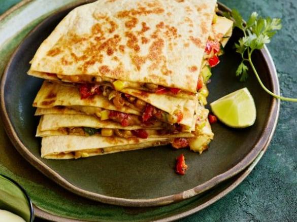 Quesadillas ze smażonymi warzywami