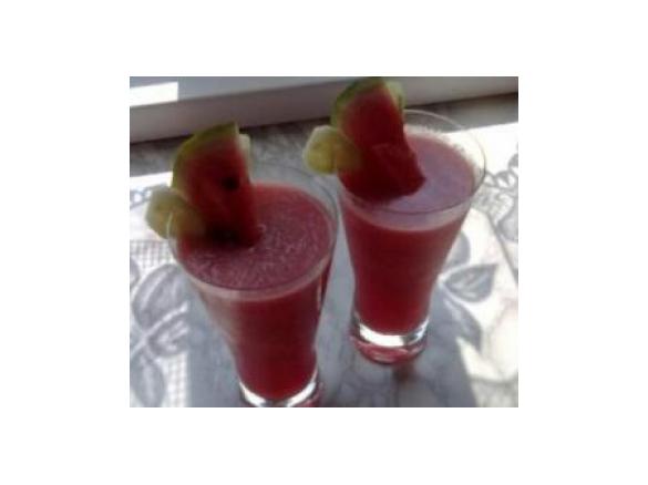 Shake orzeźwiający z arbuza