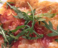 Pizza na cienkim cieście ( idealna dla dzieci )