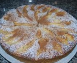 Tort jabłkowy z migdałami